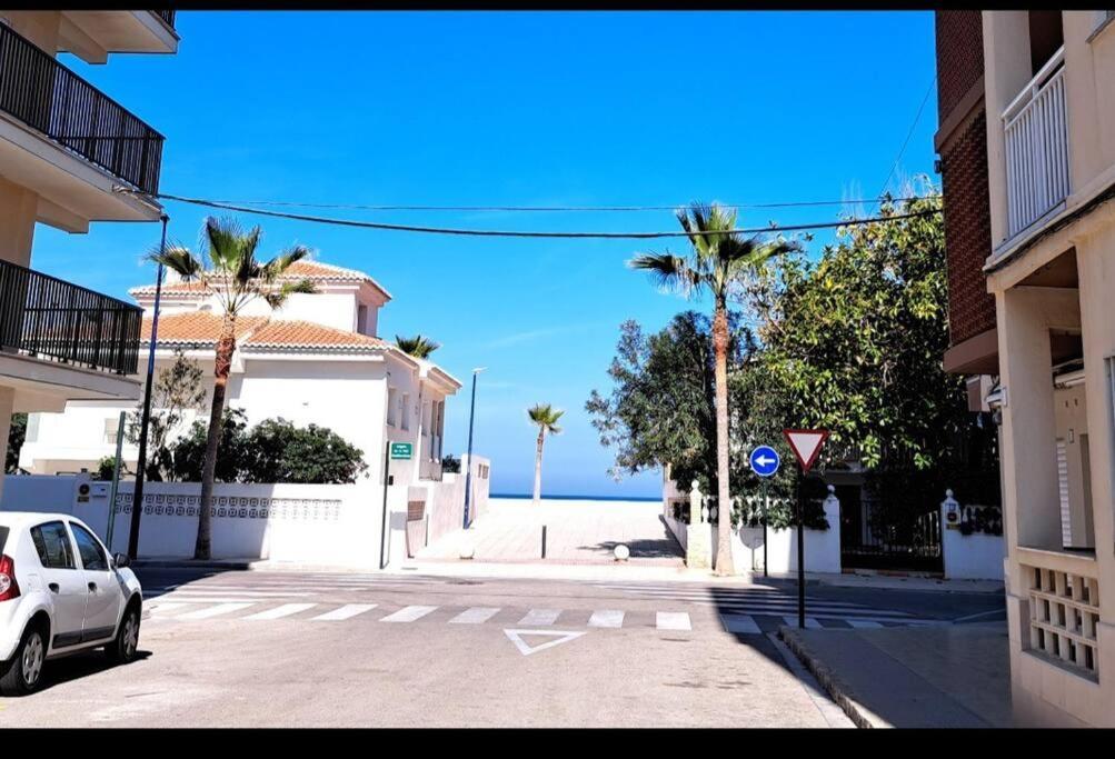 Апартаменти Amplio Piso Con Terraza A 50 M De Playa Мірамар Екстер'єр фото